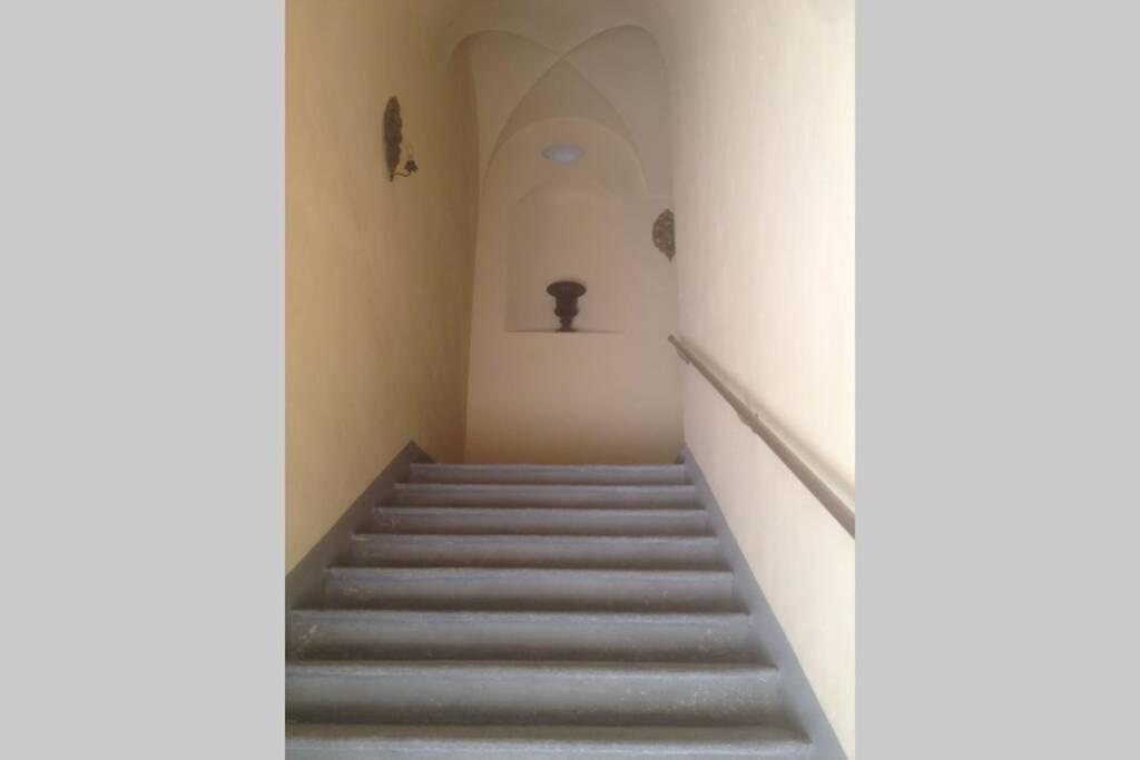 Cozy Apartment In Palazzo Malaspina Piacenza Ngoại thất bức ảnh
